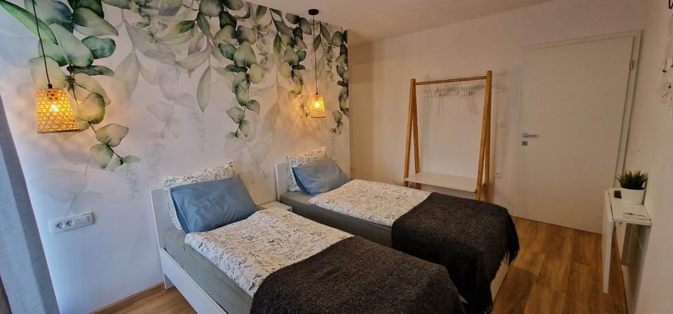 Hotel SAMARIN Črnomelj Bed and Breakfast in Primorje-Gorski Kotar County