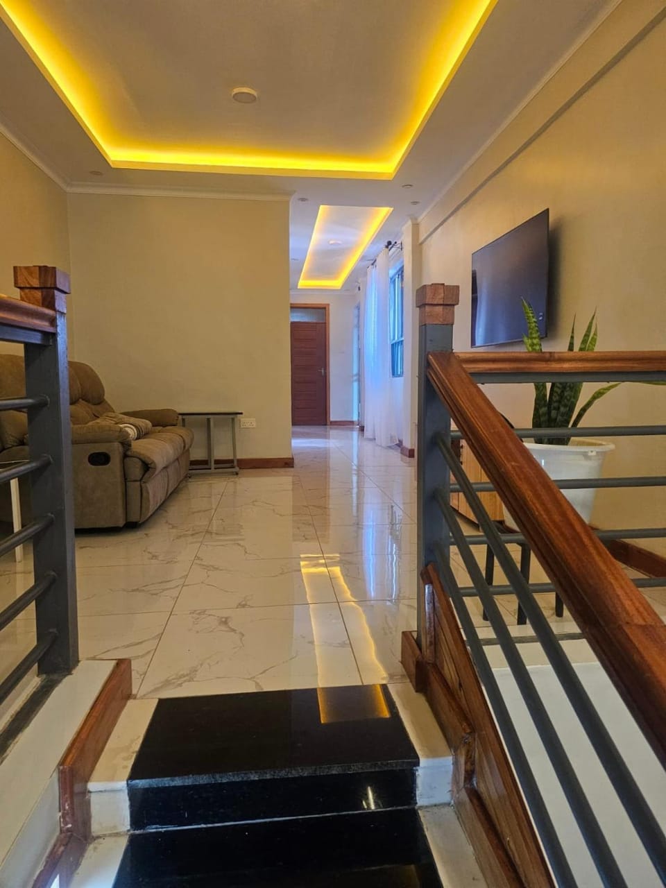 Communal lounge/ TV room, TV and multimedia, Seating area, Evening entertainment