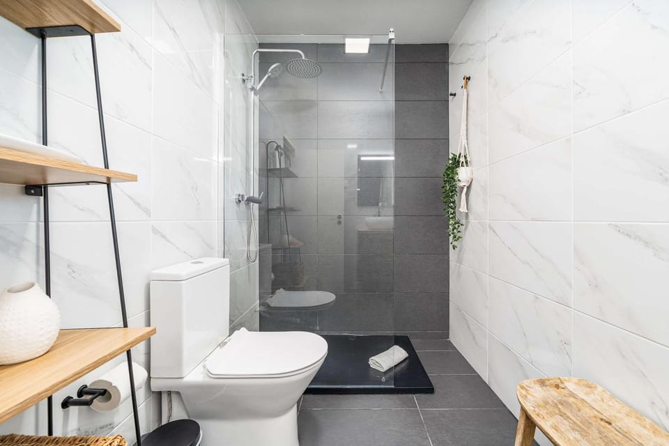 Shower, Bathroom
