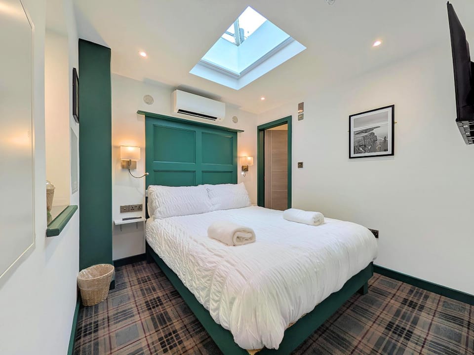 Brunswick Hotel - Liverpool City Centre Ensuites House in Liverpool