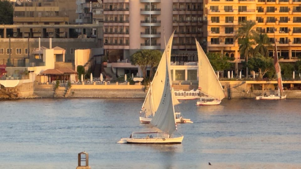 Luxor Magic Nile view Apartment in Luxor