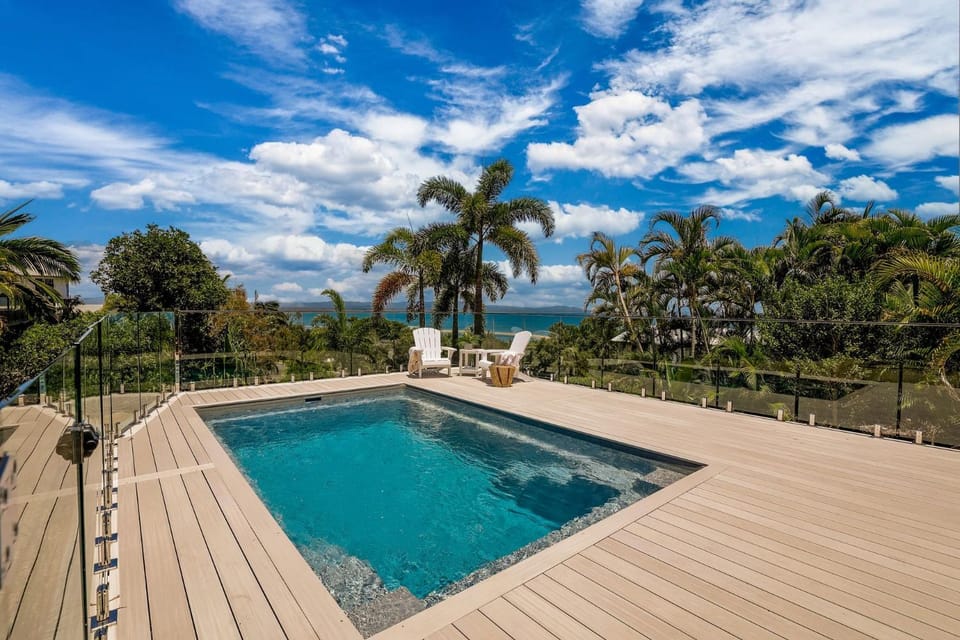 Sea view, Swimming pool