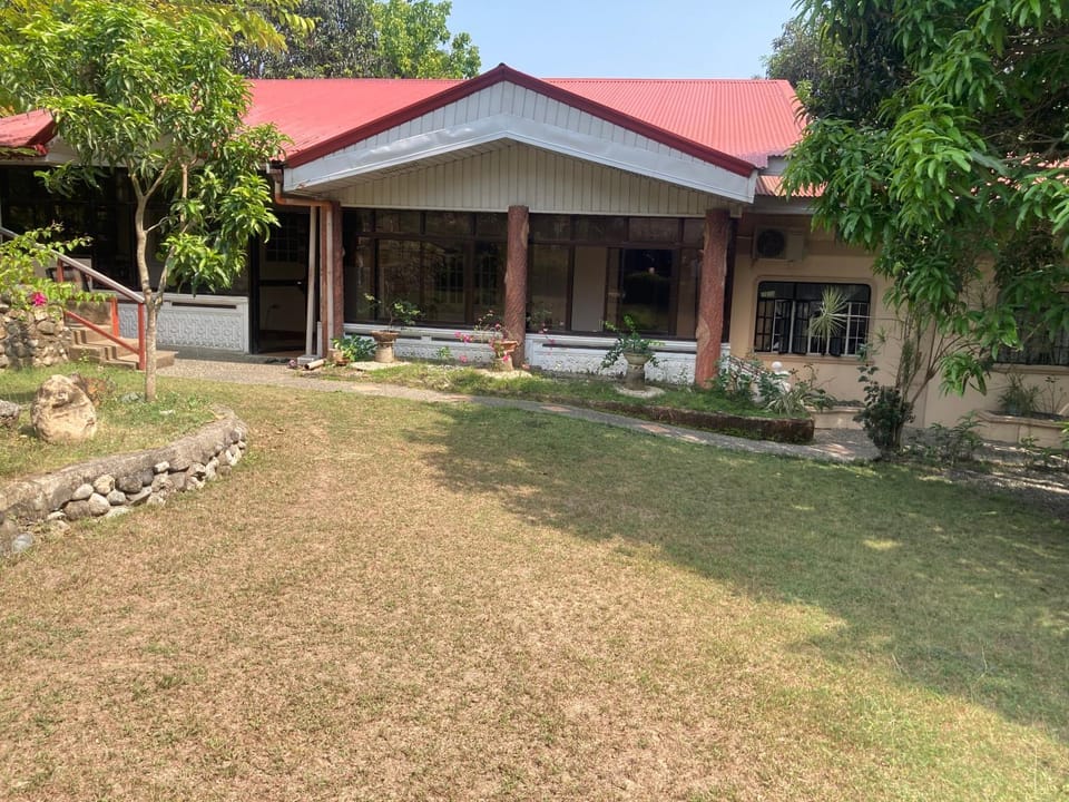 McKirdys farm and resort Apartment in Ilocos Region
