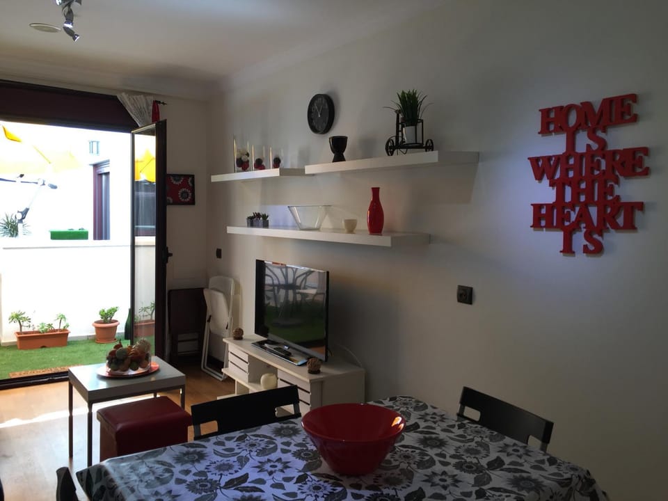 TV and multimedia, Balcony/Terrace, Dining area