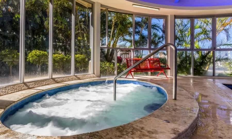 Dual key Surfers Paradise apartment ocean views Apartment in Surfers Paradise
