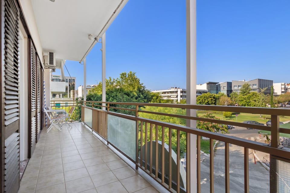 Day, View (from property/room), Balcony/Terrace, City view