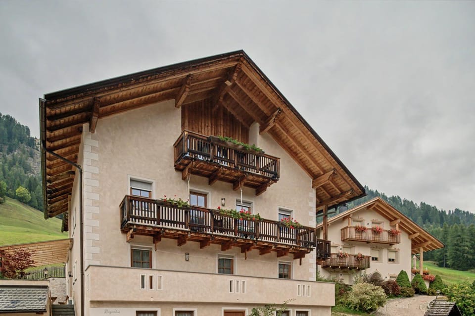 Wirthof Apartments Apartment in Trentino-South Tyrol