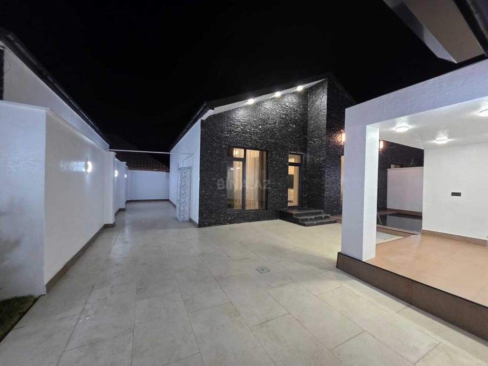 Property building, Night