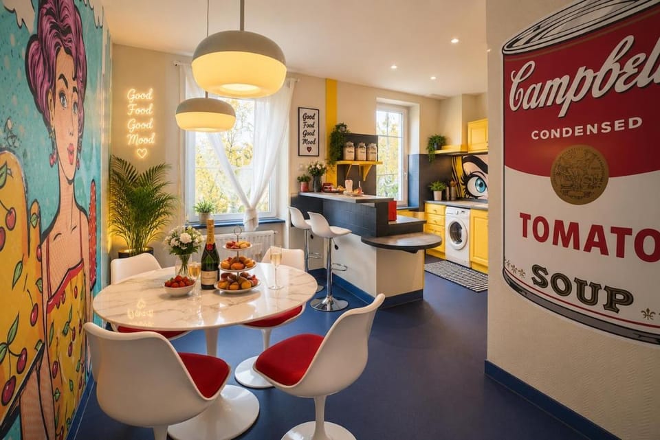 By FLB Property - POP ART & Jacuzzi, Mulhouse Apartment in Mulhouse