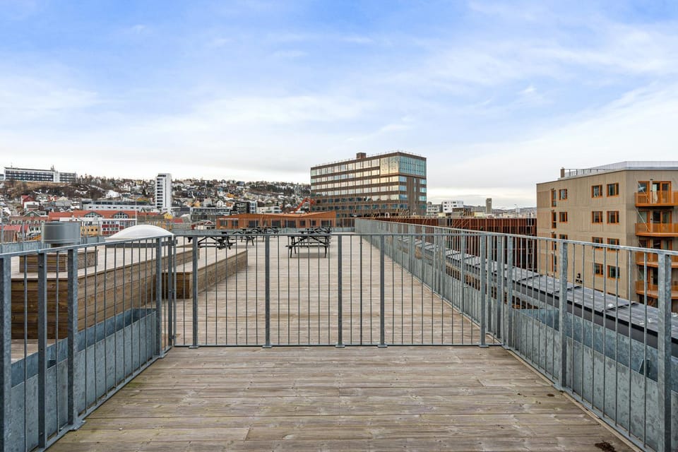 Property building, Day, View (from property/room), Balcony/Terrace, City view