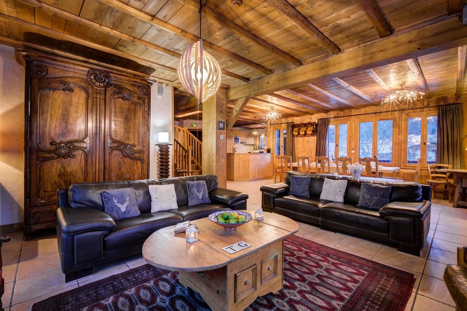 Chalet du Bois, Morzine centre, 14 personnes Chalet in Montriond