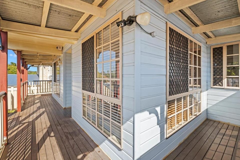 Sunnybank Comfort-4BR Home 2 Bathrooms Villa in Brisbane