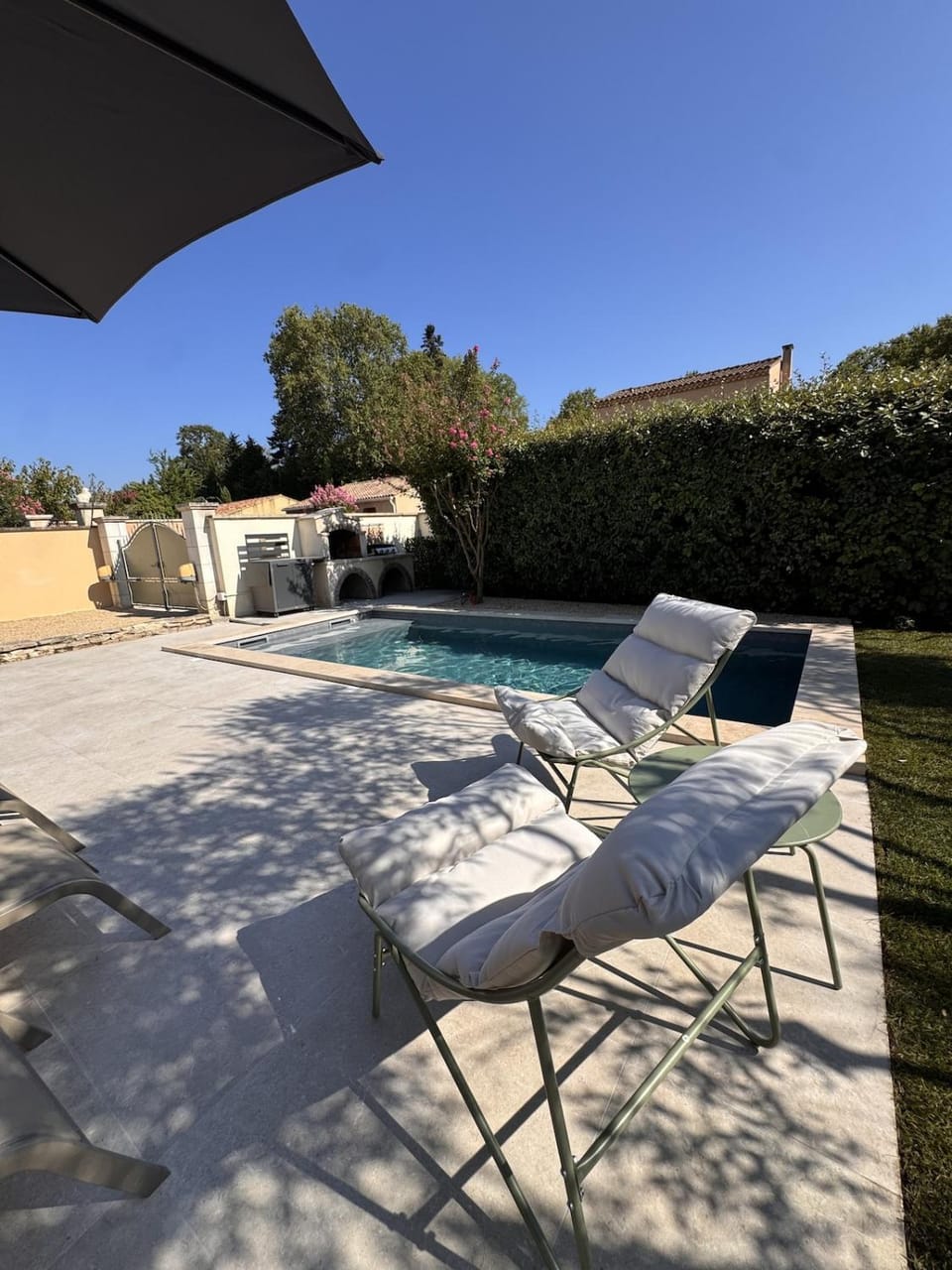 Patio, Day, Pool view, Swimming pool, sunbed