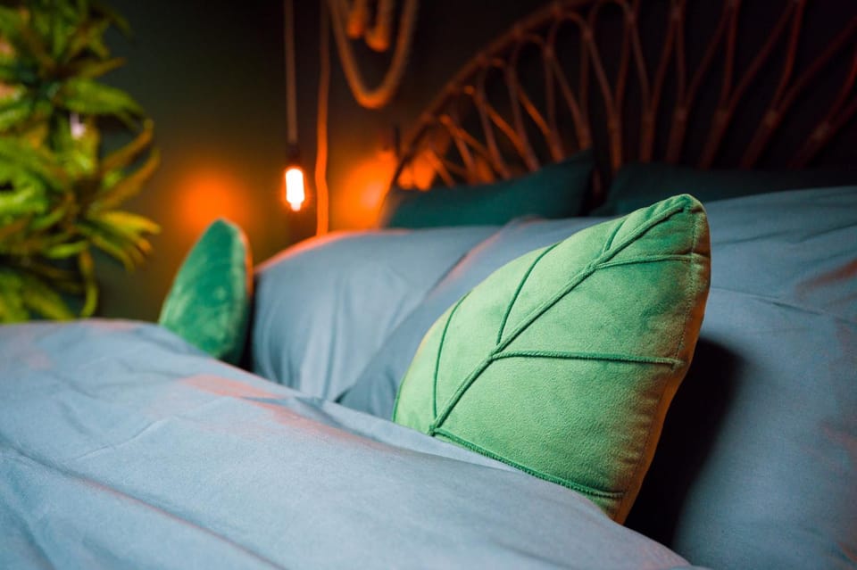 Bed, Night, Bedroom
