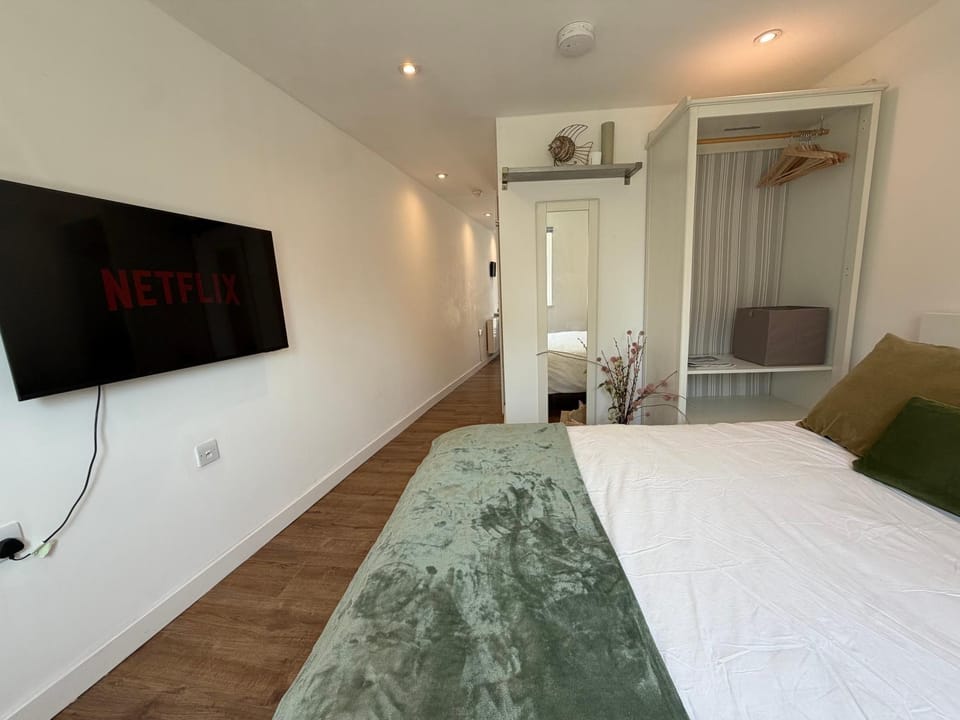 Cental Micro-Pad Apartment in Brighton