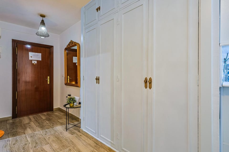 Menendez Pelayo - Estudio con aire acondicionado - Vacacional Sevilla Apartment in Seville