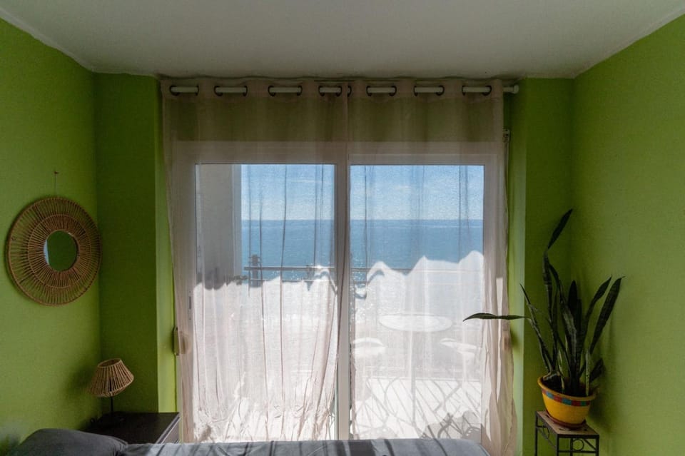 Natural landscape, Bedroom, Sea view
