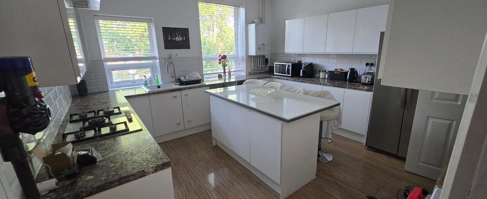 View (from property/room), Kitchen or kitchenette, furniture, minibar, stove