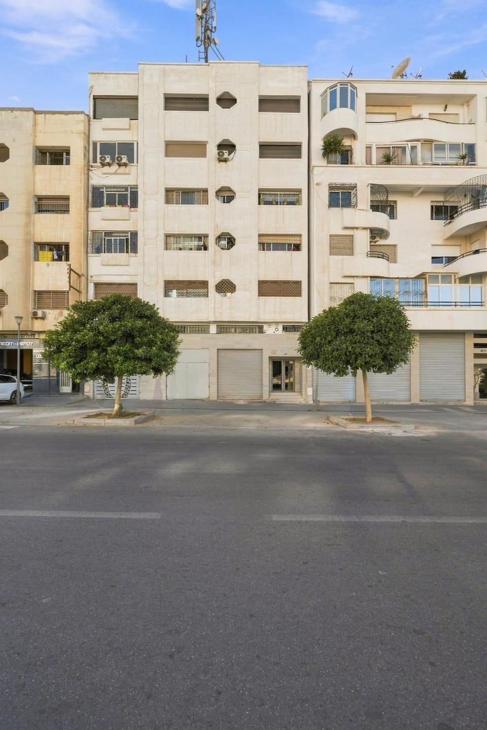 Lahana - CFC - 5 Beds - 3m from Aeria Mall Apartment in Casablanca
