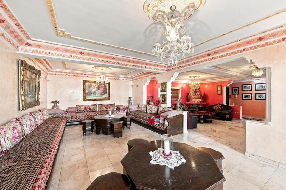 Lahana - CFC - 5 Beds - 3m from Aeria Mall Apartment in Casablanca