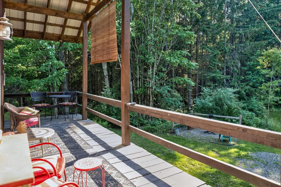 Secluded Keuka Hills Cabin Pond Pet Friendly Cabin in Finger Lakes