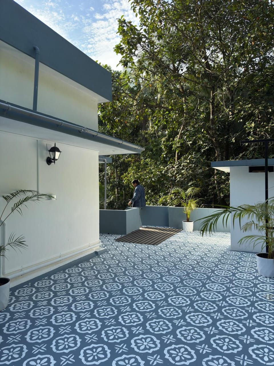 Neela by Chalil Homes House in Kerala