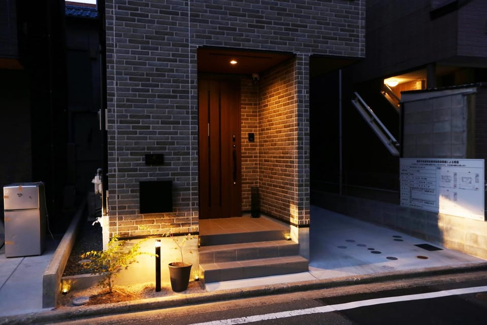 THE PRESIA Hotel ザ-プレシア天神南-平尾 House in Fukuoka