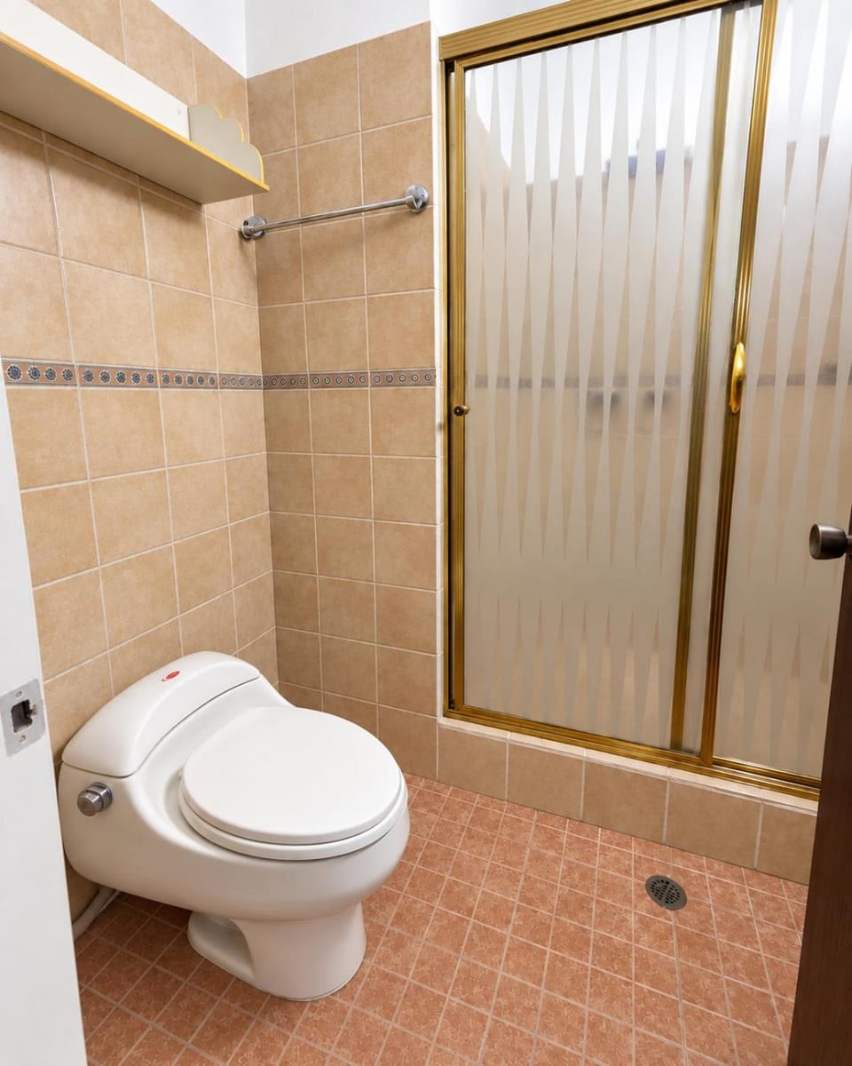 Shower, Toilet, Bathroom