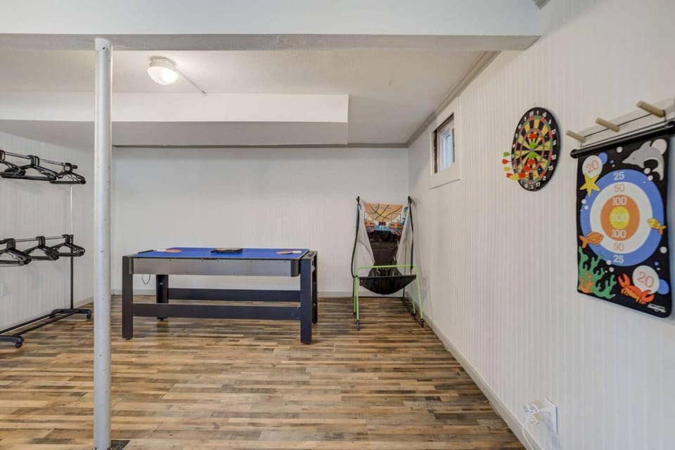 Family Friendly Retreat - Game Room - Backyard House in Colorado Springs
