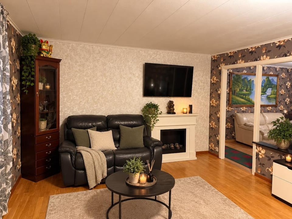 Trivsam rymlig villa, perfekt för familj & företag Villa in Sweden