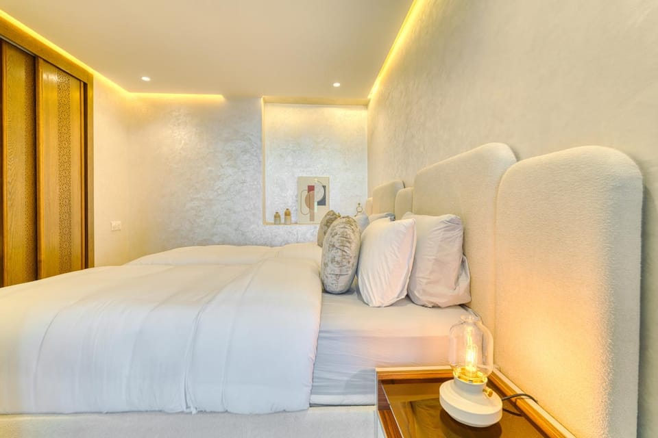 Sea View & Terrace 2 min TGV Tangier Apartment in Tangier