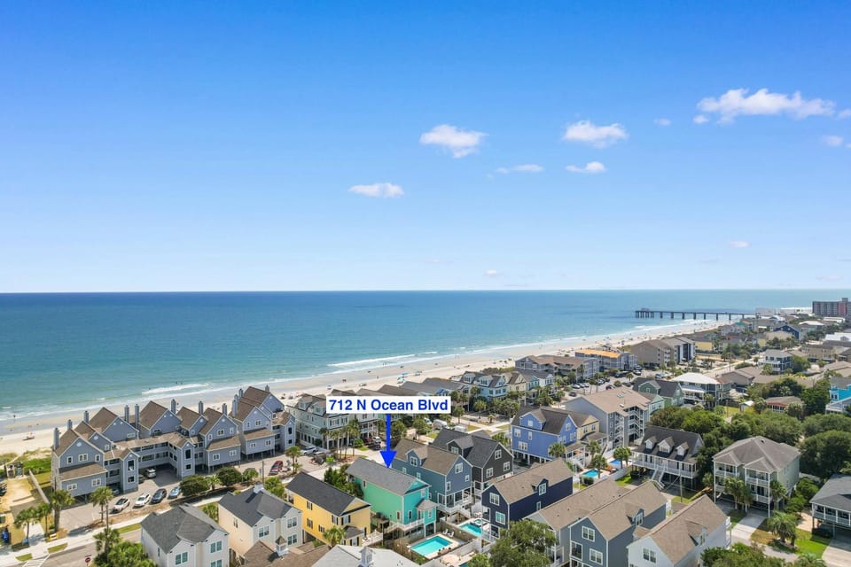 Property building, Day, Neighbourhood, Bird's eye view, Summer, Beach