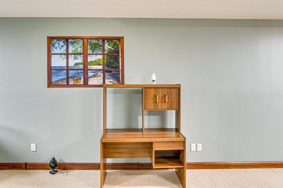9 Mi to Clear Lake! Cozy Apartment Apartment in Iowa