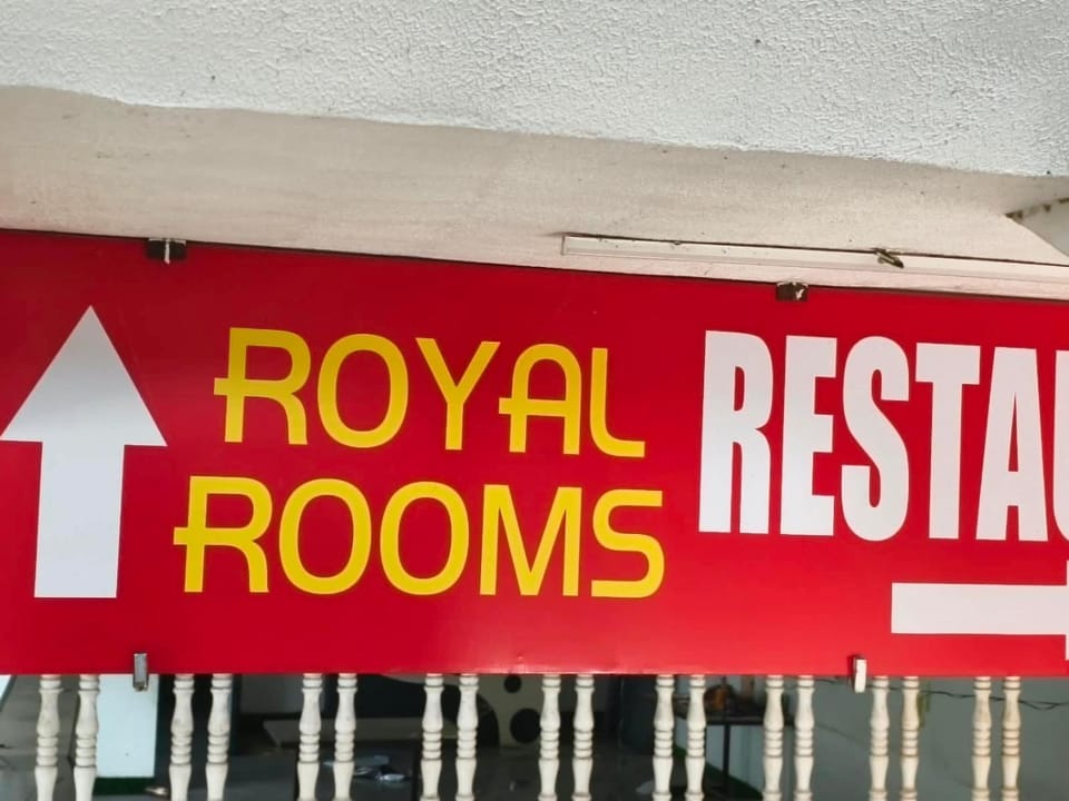 Royal Rooms Aluva Love hotel in Kochi