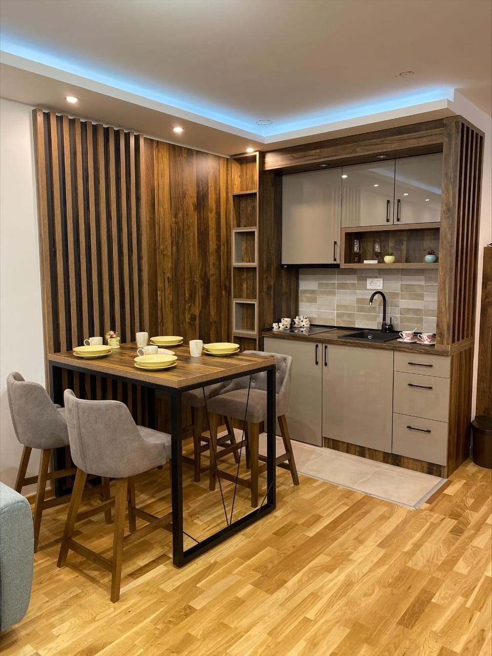 Apartman In pogled na Kraljev trg Apartment in Zlatibor