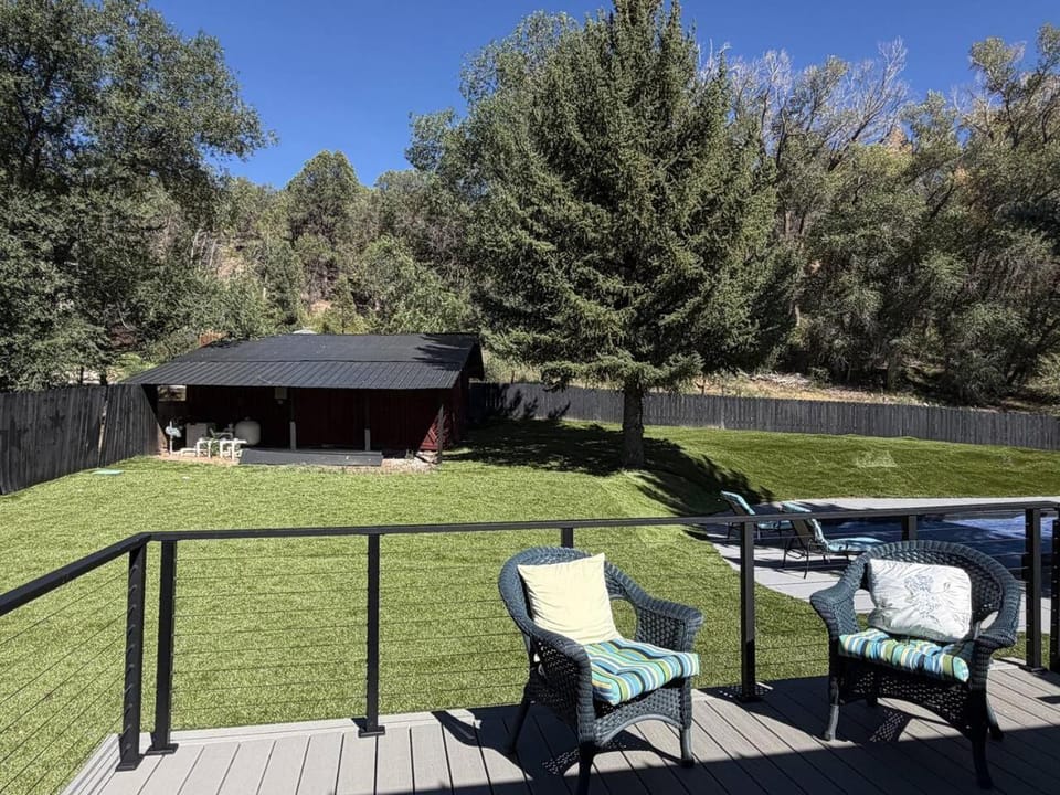 Mt. Sopris Views Pool 3BR Mountain Retreat House in Carbondale