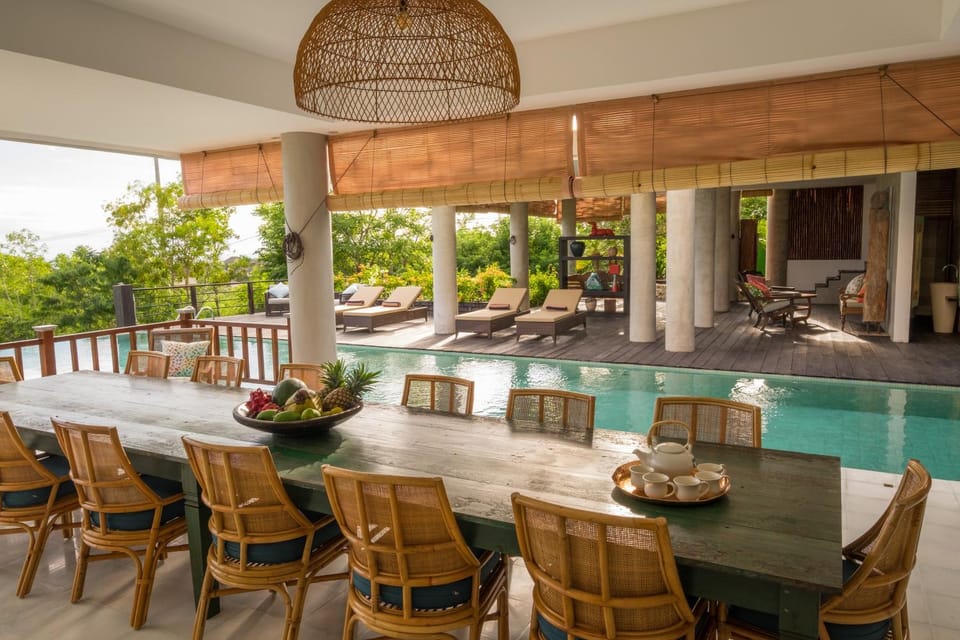 Restaurant/places to eat, Dining area, Pool view