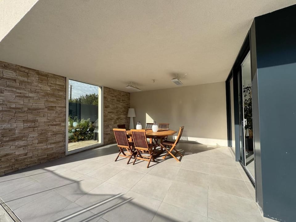 L'Élégant - Piscine - 8pers - Home&Service House in Pays de la Loire