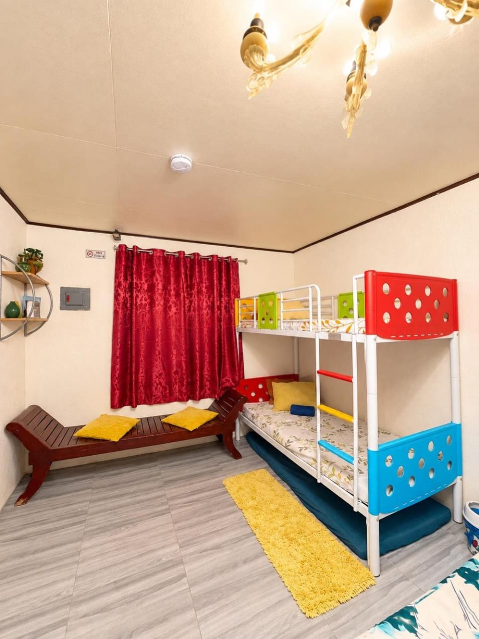 Bed, Bedroom, bunk bed