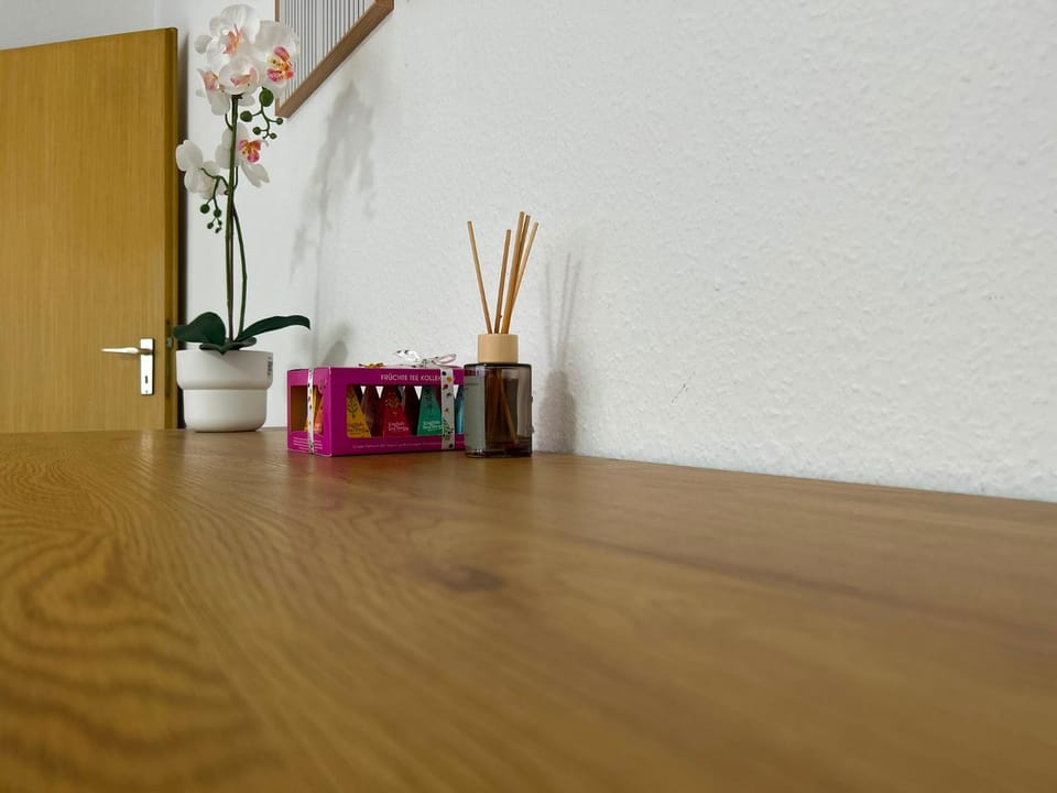 PrimeStay Moderne EG-Oase mit Balkon und 2 Schlafzimmern Apartment in Gifhorn