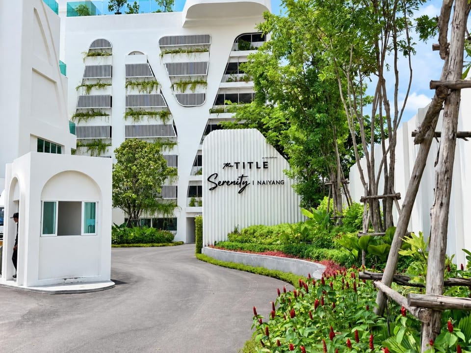 Property building, Day