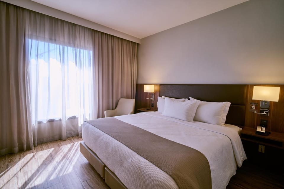 Bathroom, Bedroom