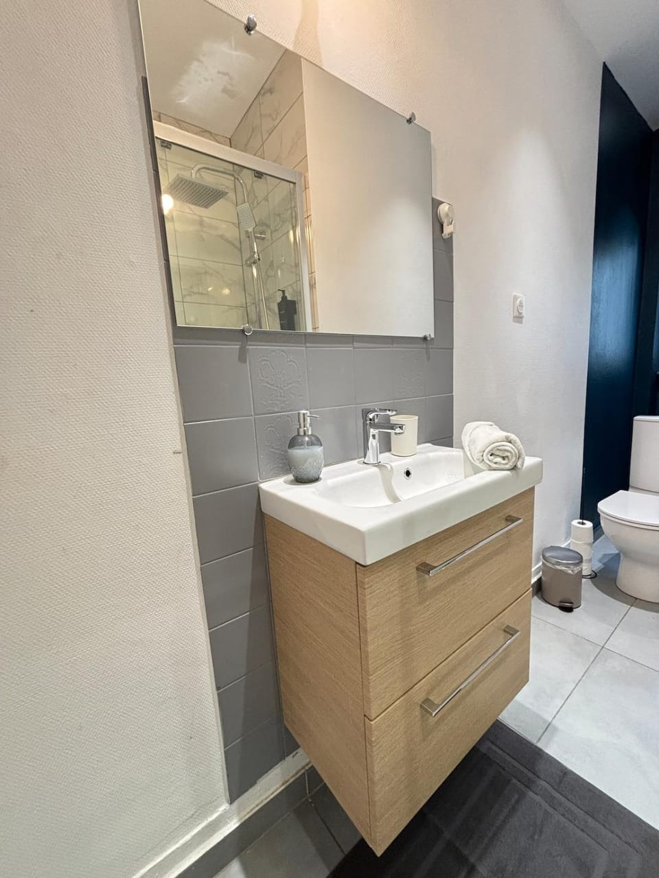 LE MUSEE By SOH RENT 3-Room Apartment Wi-Fi - T Apartment in Strasbourg