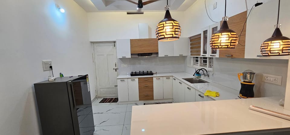Fully furnished 2bhk beautiful independent house Apartment in Kerala