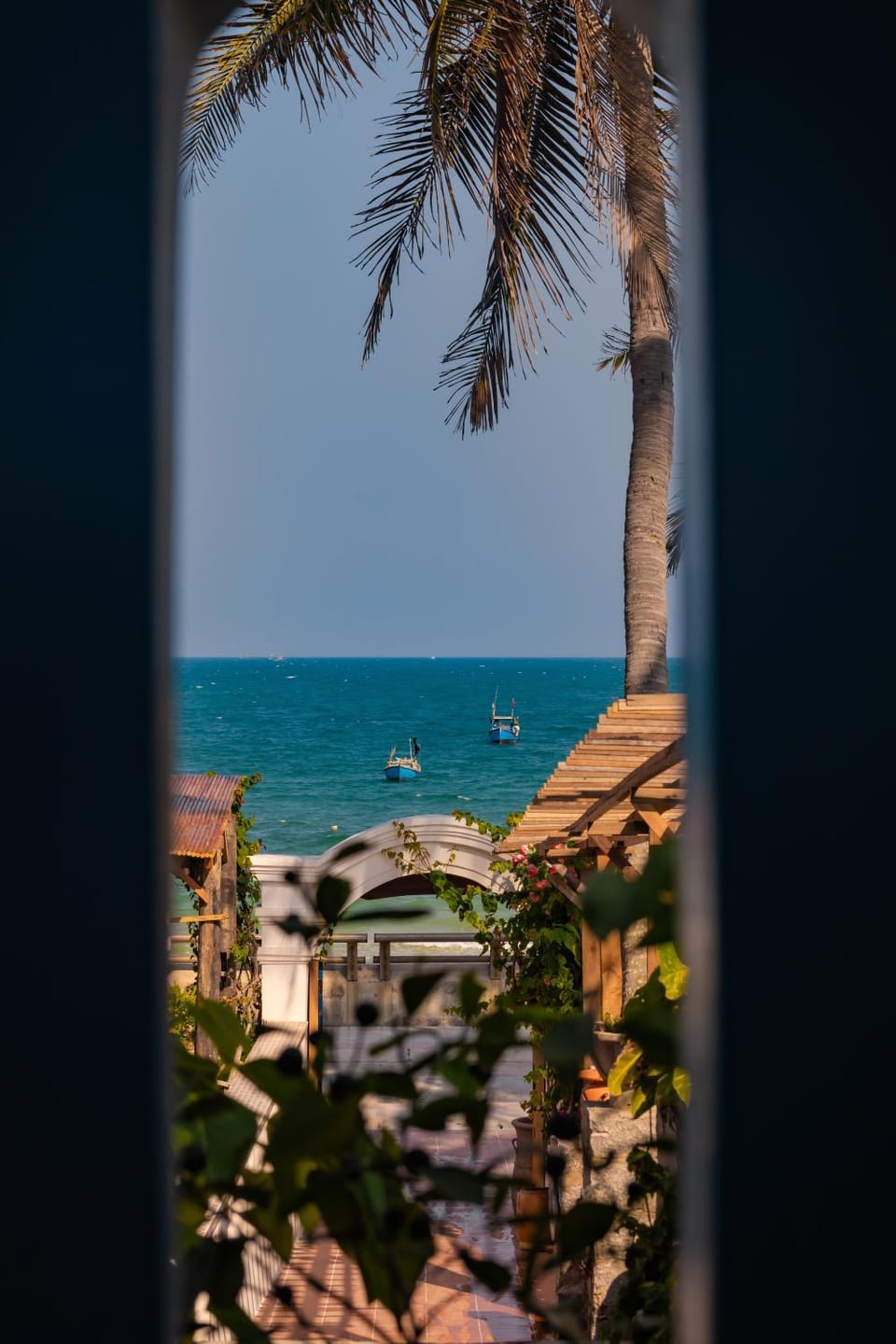 4BE Coco French Style Beachfront Villa Villa in Khanh Hoa Province
