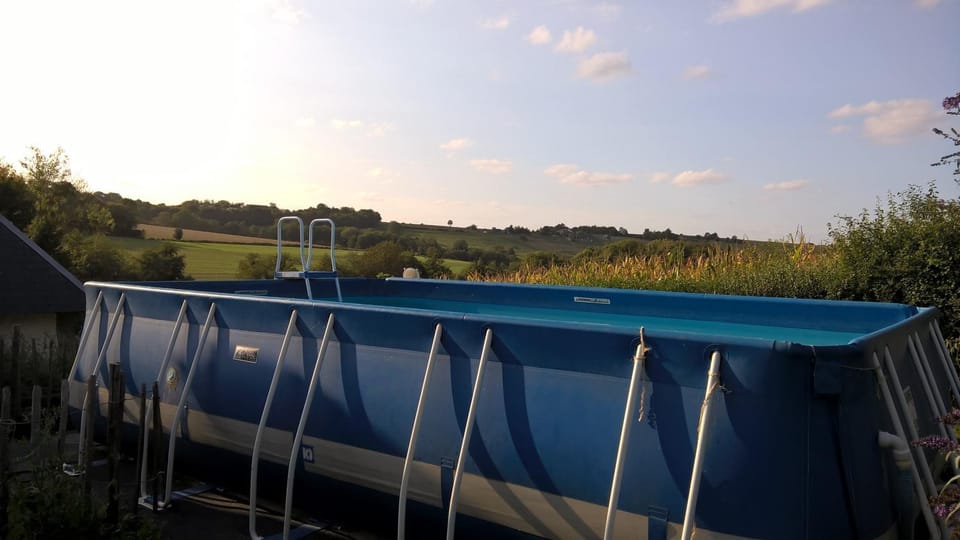 Property building, Swimming pool