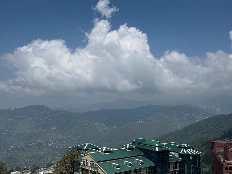 Murree Vista Luxury 1 BHK with Balcony Apartment in Punjab