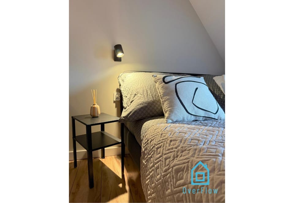 Jazz Room - 15 Minutes to Gdańsk Old Town & Seaside & Airport Vacation rental in Gdansk