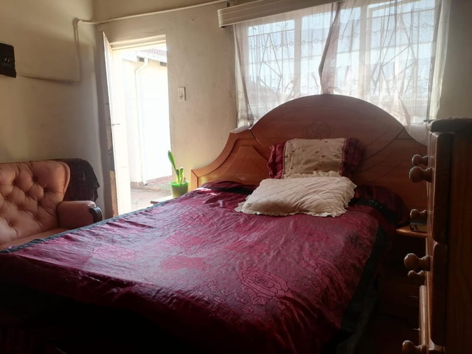 Tafelboom Backroom Capsule hotel in Gauteng