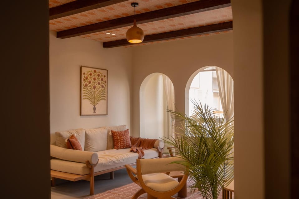 Living room, Seating area